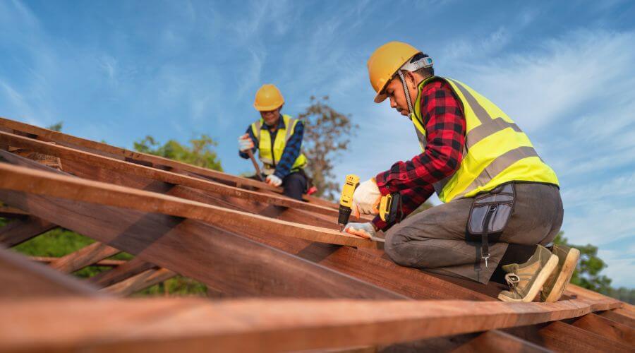 Expert Emergency Roof Repairs services in Midlothian, IL
